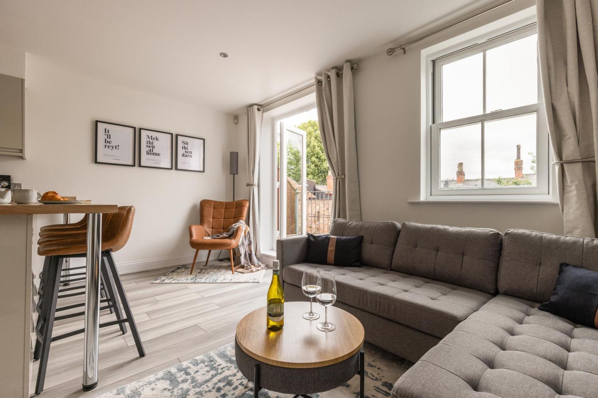 Micklegate House Modern Comfort In Historic York Exterior photo